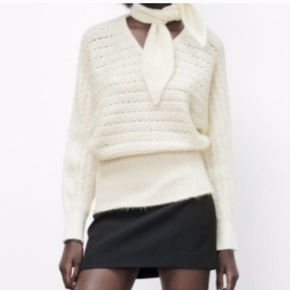 Zara Sweaters - Zara Elegant Ecru Sweater with Scarf, Sz S